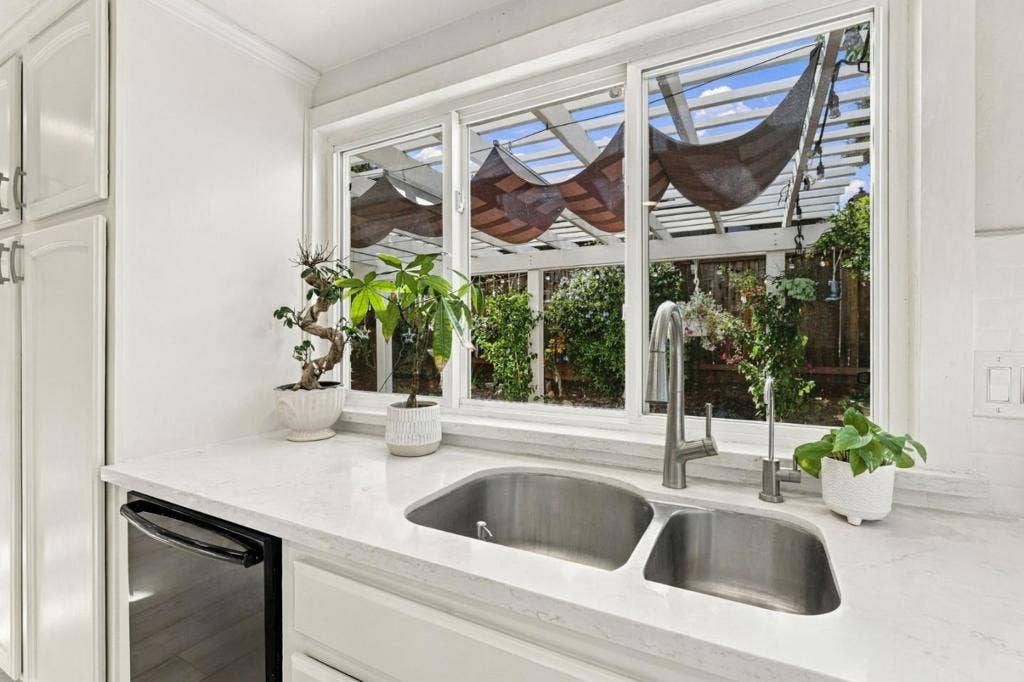 16761 Dry Creek Court, Morgan Hill, CA 95037