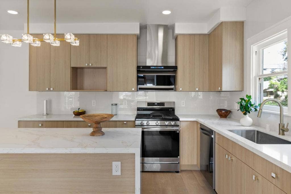 395 S 13th Street, San Jose, CA 95112