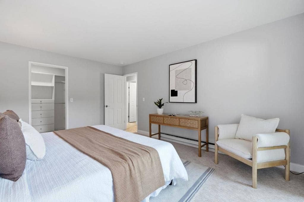 264 N Whisman Road, #13, Mountain View, CA 94043 264 N Whisman Road, #13, Mountain View, CA 94043