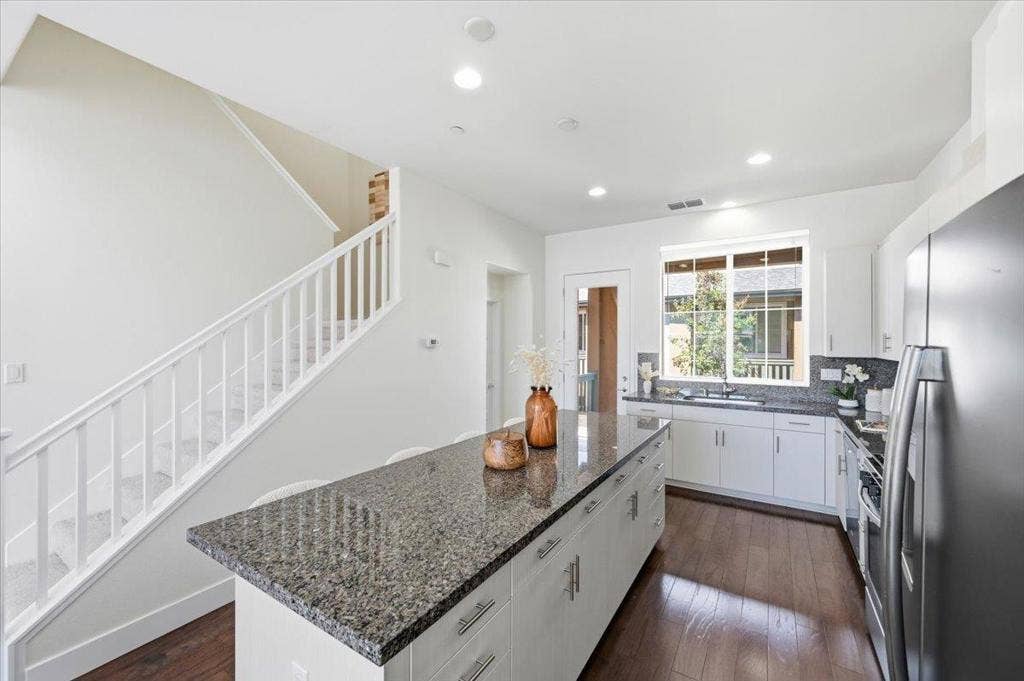 37818 Taro Terrace, Newark, CA 94560