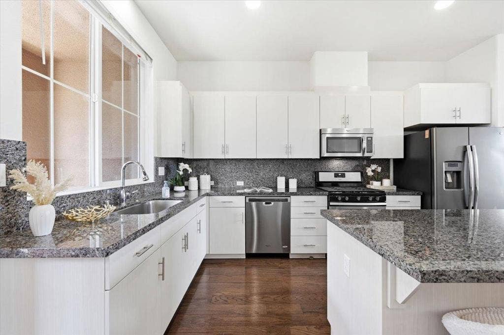 37818 Taro Terrace, Newark, CA 94560