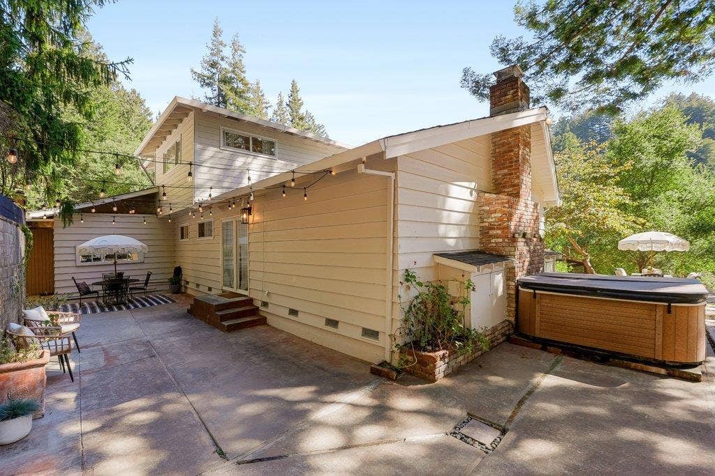 423 Nelson Road, Scotts Valley, CA 95066
