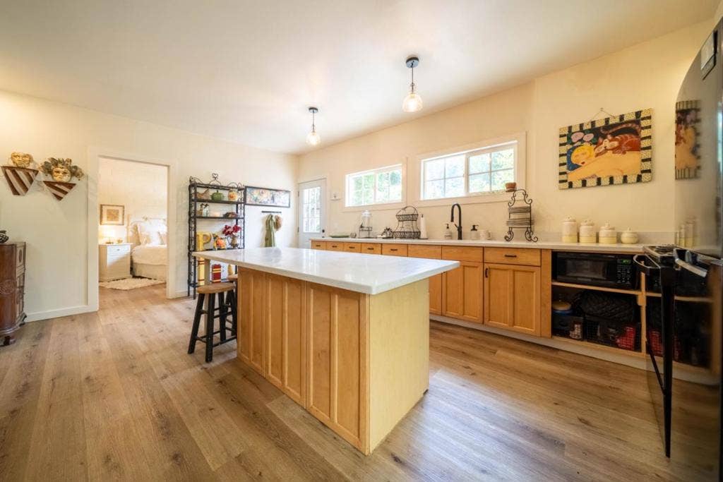 423 Nelson Road, Scotts Valley, CA 95066