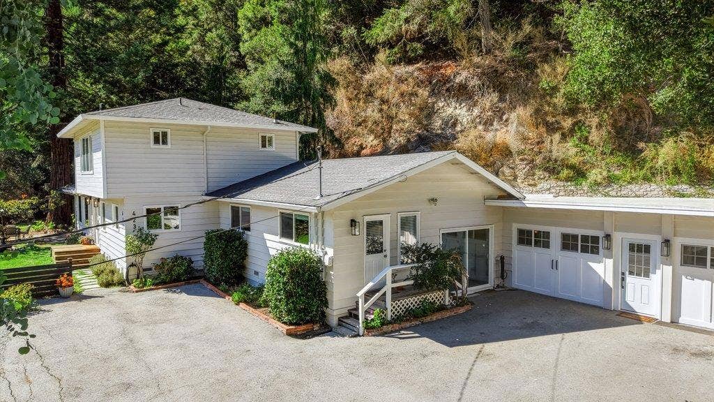 423 Nelson Road, Scotts Valley, CA 95066