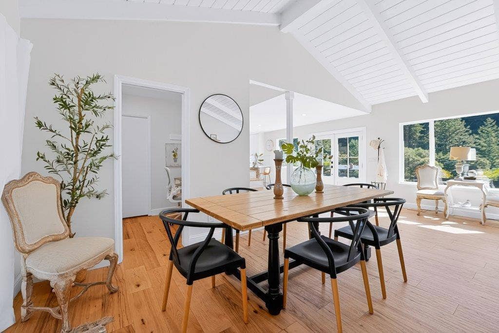 423 Nelson Road, Scotts Valley, CA 95066