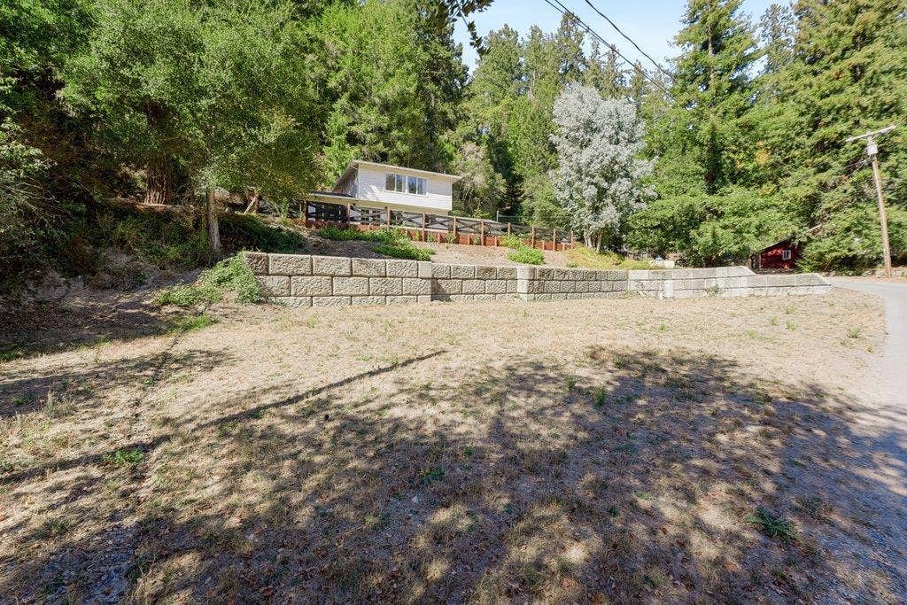 423 Nelson Road, Scotts Valley, CA 95066