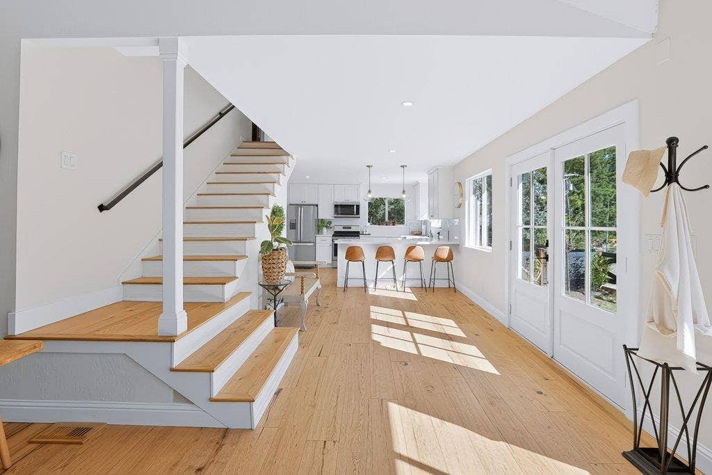 423 Nelson Road, Scotts Valley, CA 95066