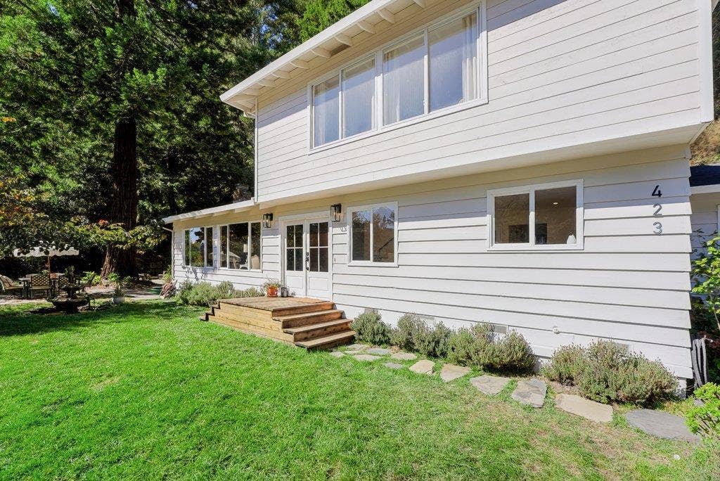 423 Nelson Road, Scotts Valley, CA 95066