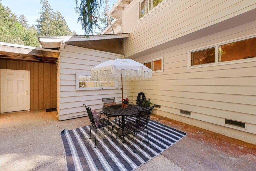 423 Nelson Road, Scotts Valley, CA 95066