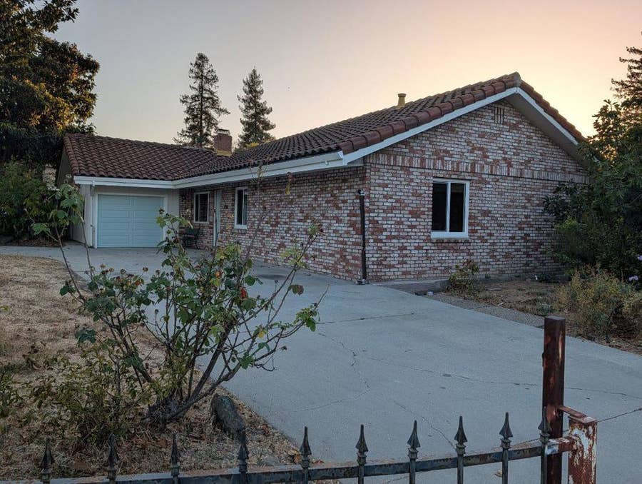 Property photo for 290 N Rengstorff Avenue, Mountain View, CA