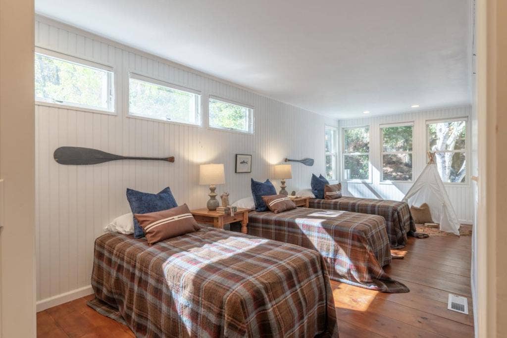 38652 Tassajara Road, Carmel Valley, CA 93924 38652 Tassajara Road, Carmel Valley, CA 93924
