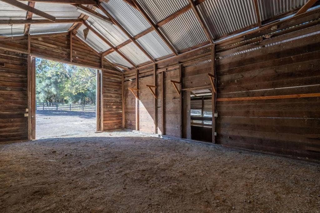 38652 Tassajara Road, Carmel Valley, CA 93924 38652 Tassajara Road, Carmel Valley, CA 93924