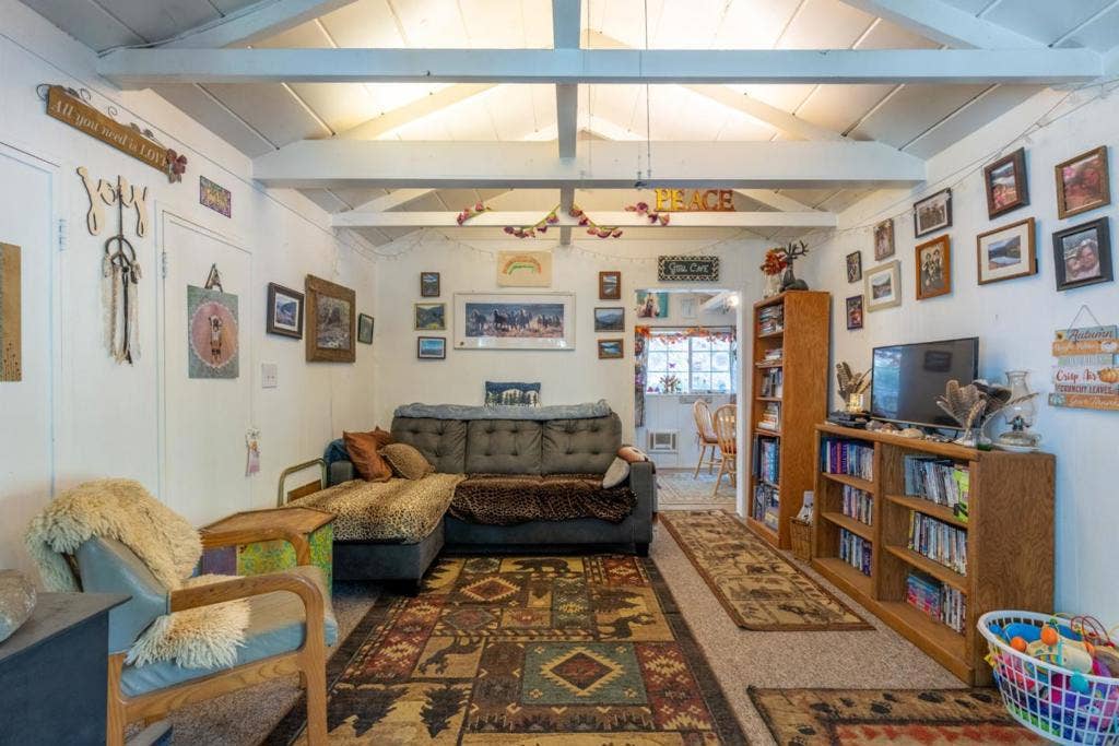38652 Tassajara Road, Carmel Valley, CA 93924 38652 Tassajara Road, Carmel Valley, CA 93924