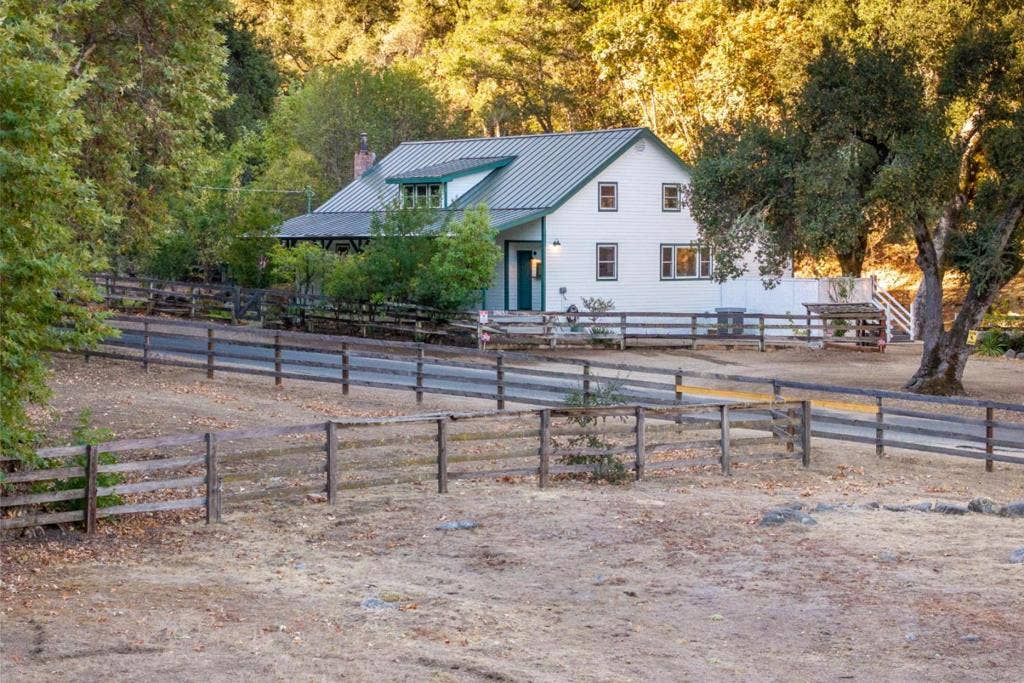 38652 Tassajara Road, Carmel Valley, CA 93924 38652 Tassajara Road, Carmel Valley, CA 93924