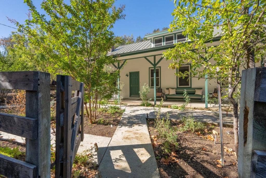 38652 Tassajara Road, Carmel Valley, CA 93924 38652 Tassajara Road, Carmel Valley, CA 93924