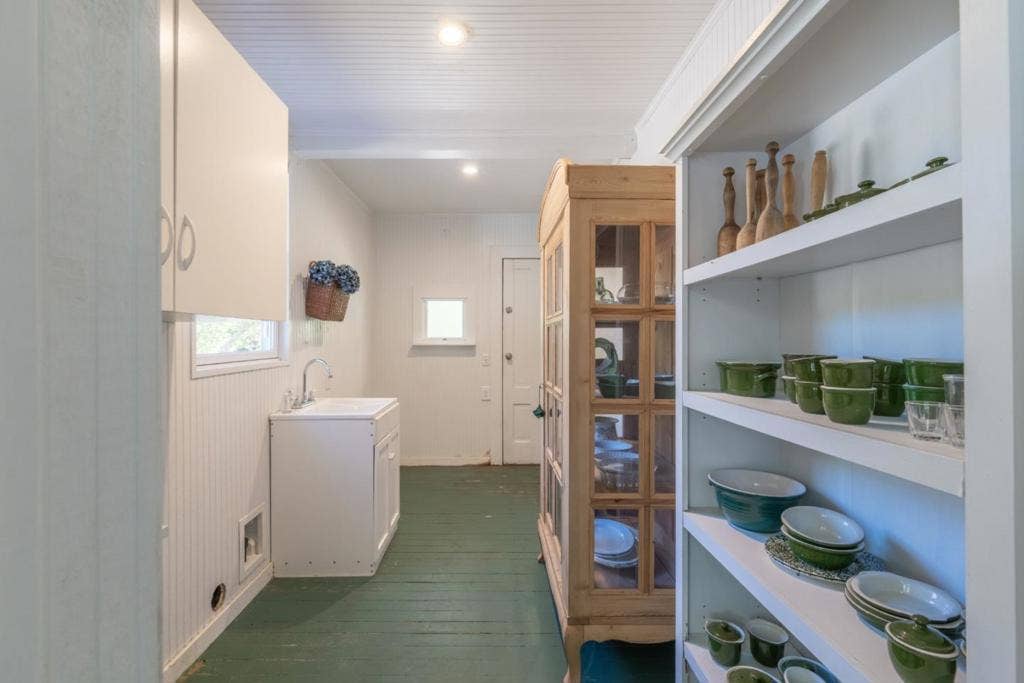 38652 Tassajara Road, Carmel Valley, CA 93924 38652 Tassajara Road, Carmel Valley, CA 93924