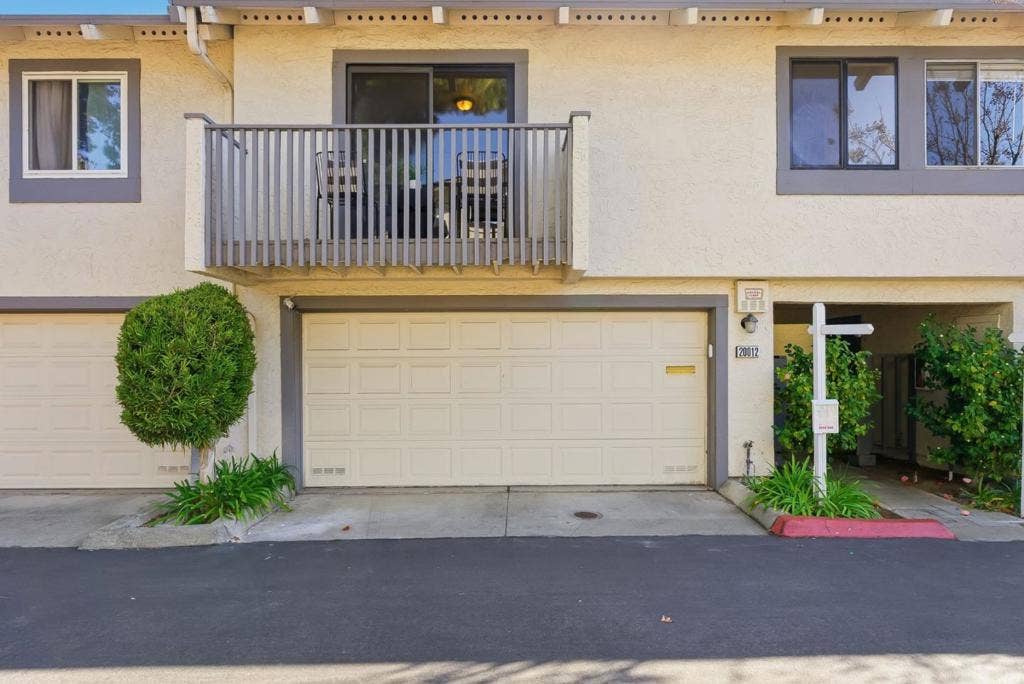 20012 Northcrest Square, Cupertino, CA 95014