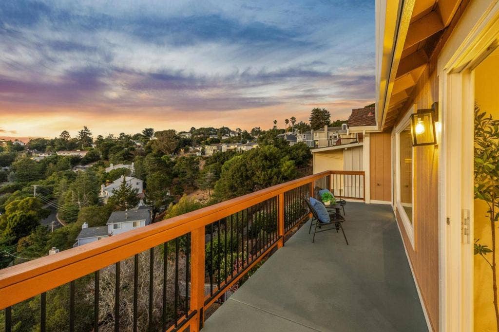 2620 Monserat Avenue, Belmont, CA 94002 2620 Monserat Avenue, Belmont, CA 94002