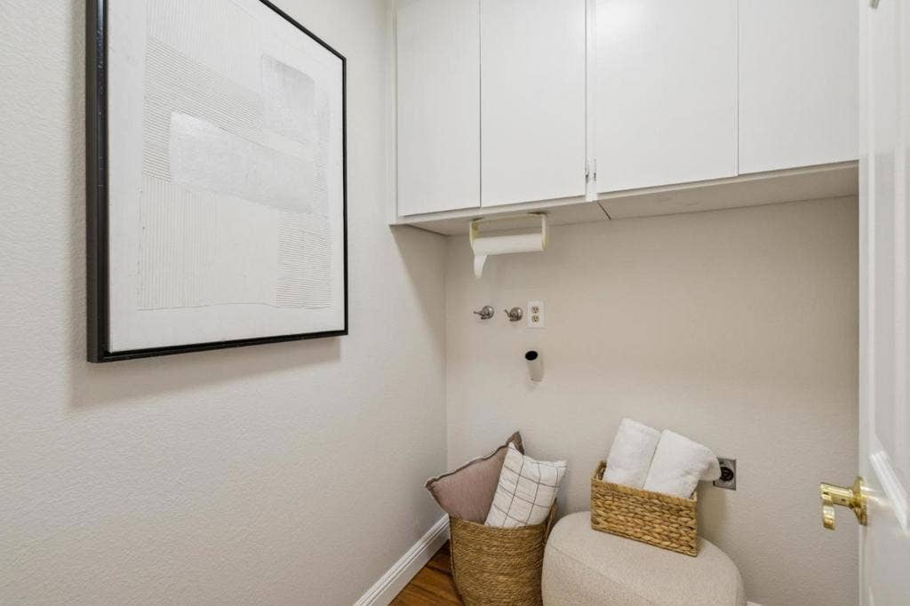 2620 Monserat Avenue, Belmont, CA 94002 2620 Monserat Avenue, Belmont, CA 94002