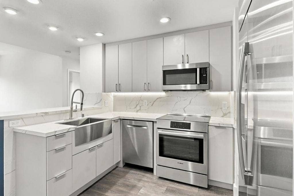 88 E San Fernando Street, #801, San Jose, CA 95113 88 E San Fernando Street, #801, San Jose, CA 95113