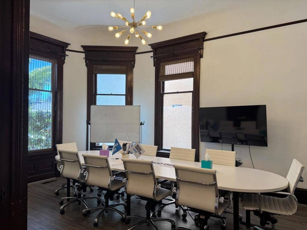 510 Waverley Street, Palo Alto, CA 94301 510 Waverley Street, Palo Alto, CA 94301