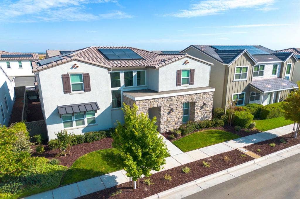 2659 Cordelia Lane, Tracy, CA 95377 2659 Cordelia Lane, Tracy, CA 95377