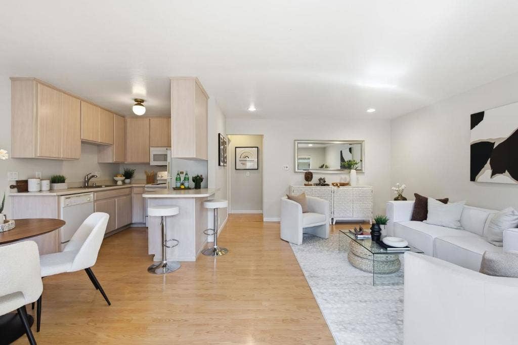 185 Union Avenue, #32, Campbell, CA 95008 185 Union Avenue, #32, Campbell, CA 95008