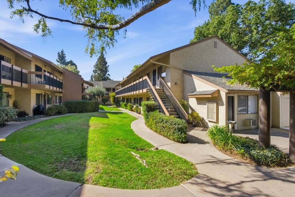 185 Union Avenue, #32, Campbell, CA 95008 185 Union Avenue, #32, Campbell, CA 95008