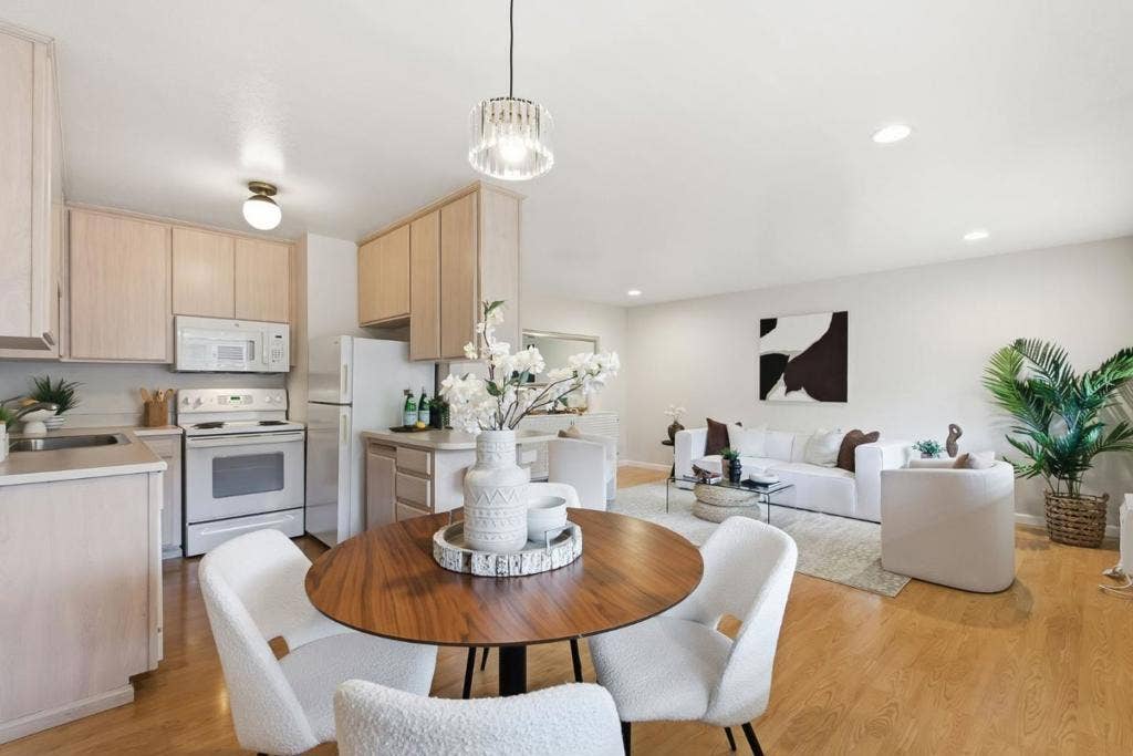 185 Union Avenue, #32, Campbell, CA 95008 185 Union Avenue, #32, Campbell, CA 95008