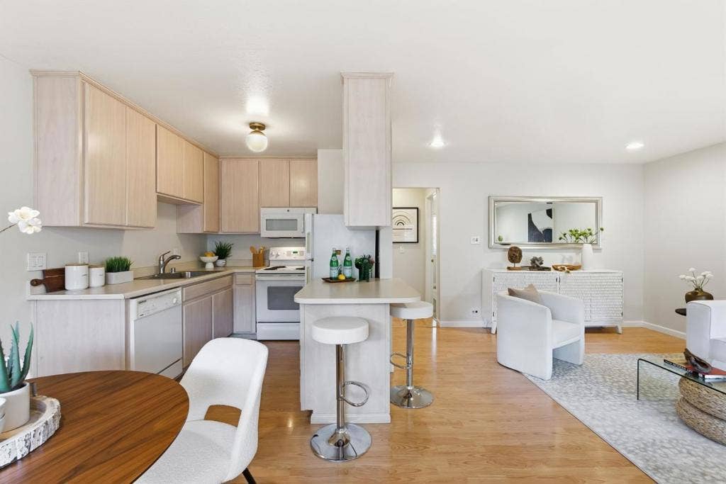 185 Union Avenue, #32, Campbell, CA 95008 185 Union Avenue, #32, Campbell, CA 95008
