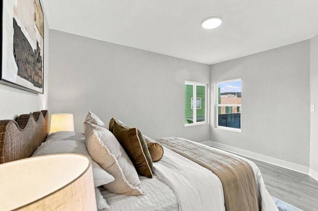 240 Martin Street, Daly City, CA 94014 240 Martin Street, Daly City, CA 94014