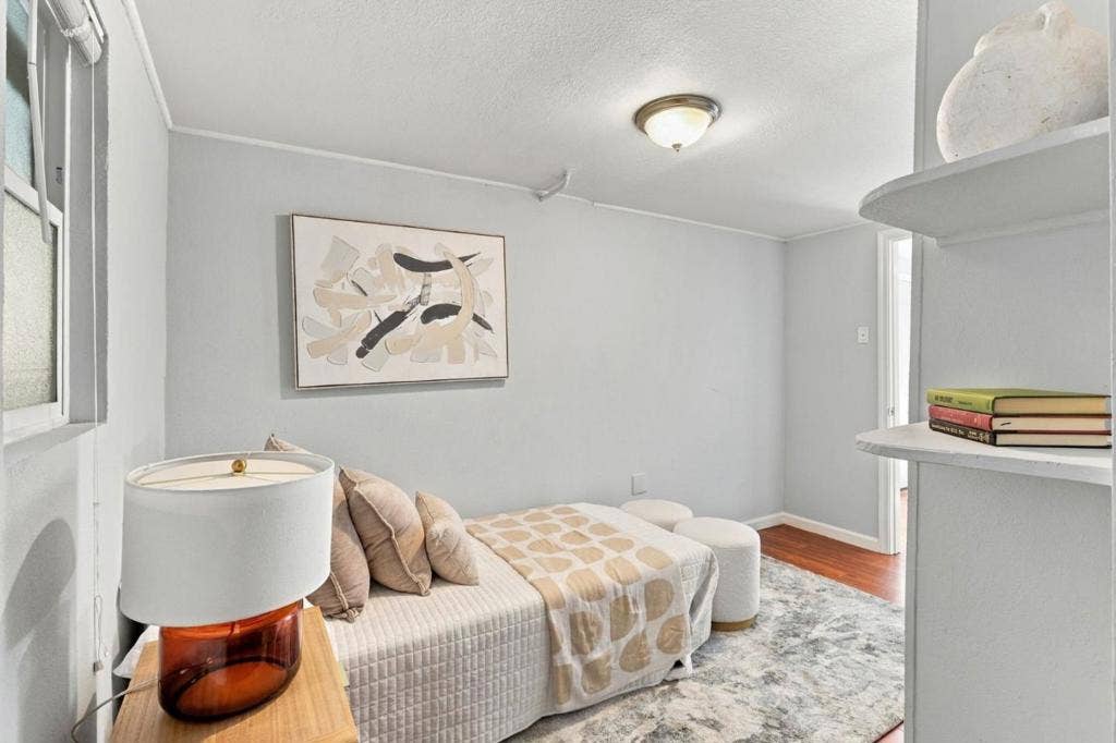 240 Martin Street, Daly City, CA 94014 240 Martin Street, Daly City, CA 94014