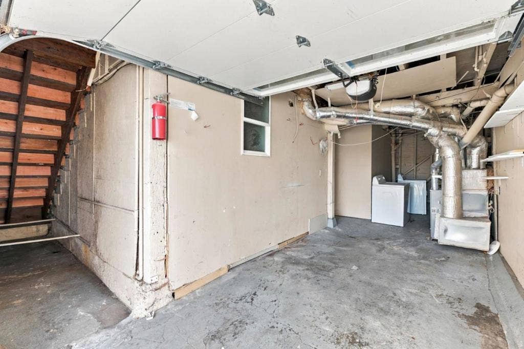 240 Martin Street, Daly City, CA 94014 240 Martin Street, Daly City, CA 94014