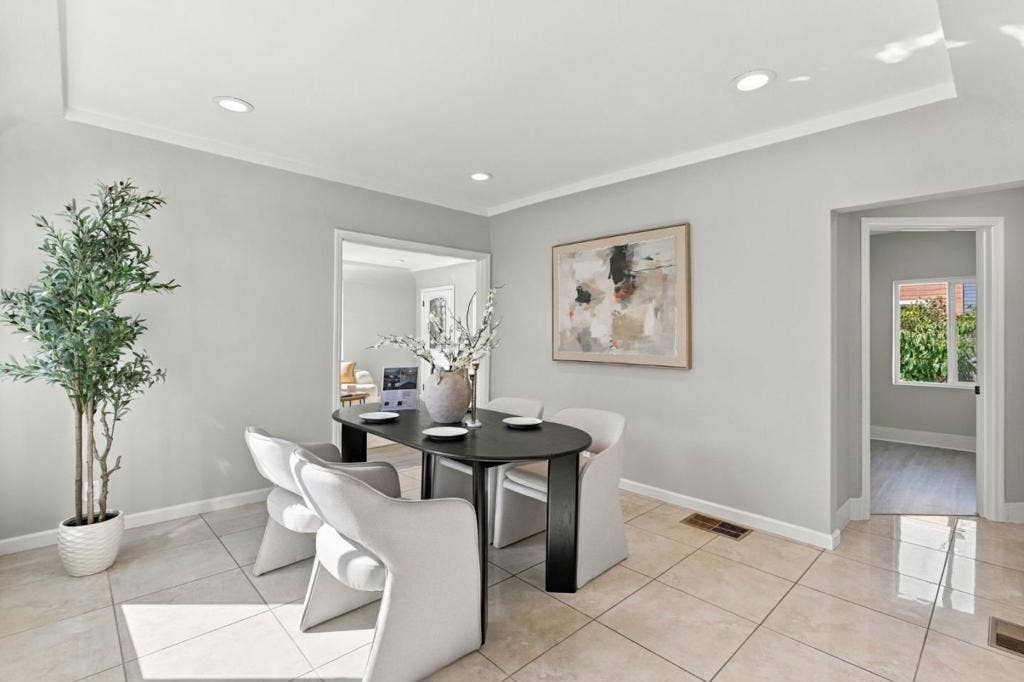 240 Martin Street, Daly City, CA 94014 240 Martin Street, Daly City, CA 94014