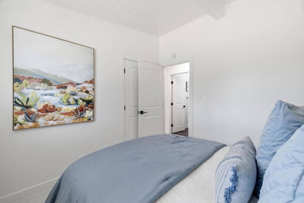 1307 Hill Avenue, Menlo Park, CA 94025 1307 Hill Avenue, Menlo Park, CA 94025