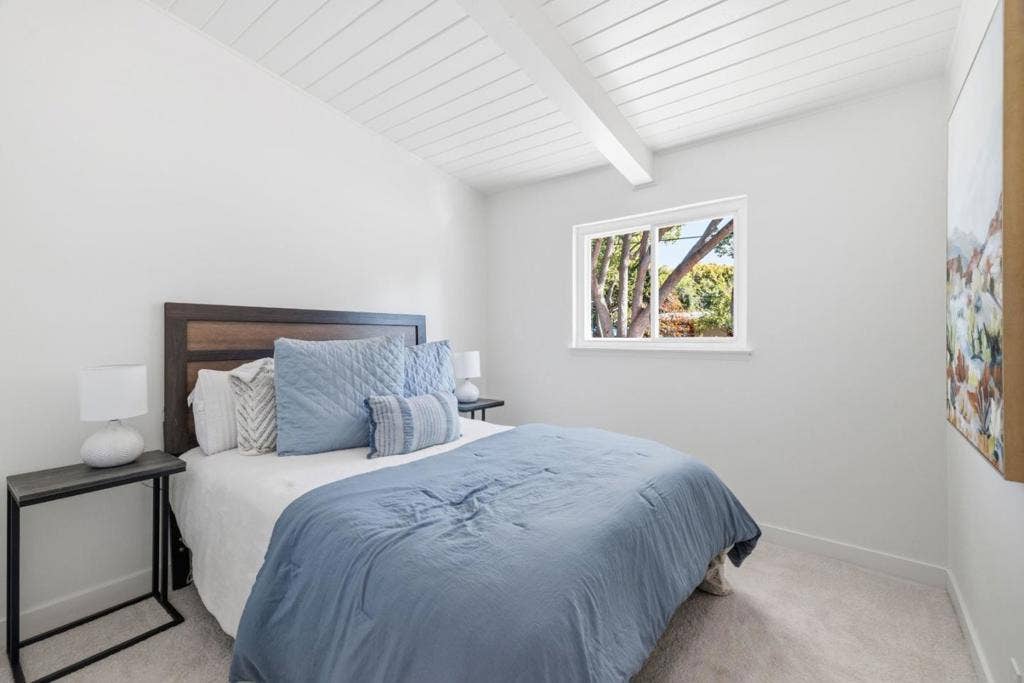 1307 Hill Avenue, Menlo Park, CA 94025 1307 Hill Avenue, Menlo Park, CA 94025