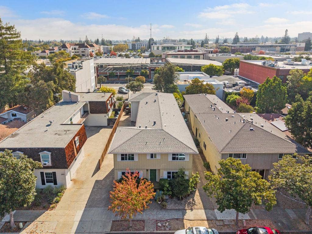 301 College Avenue, Palo Alto, CA 94306 301 College Avenue, Palo Alto, CA 94306