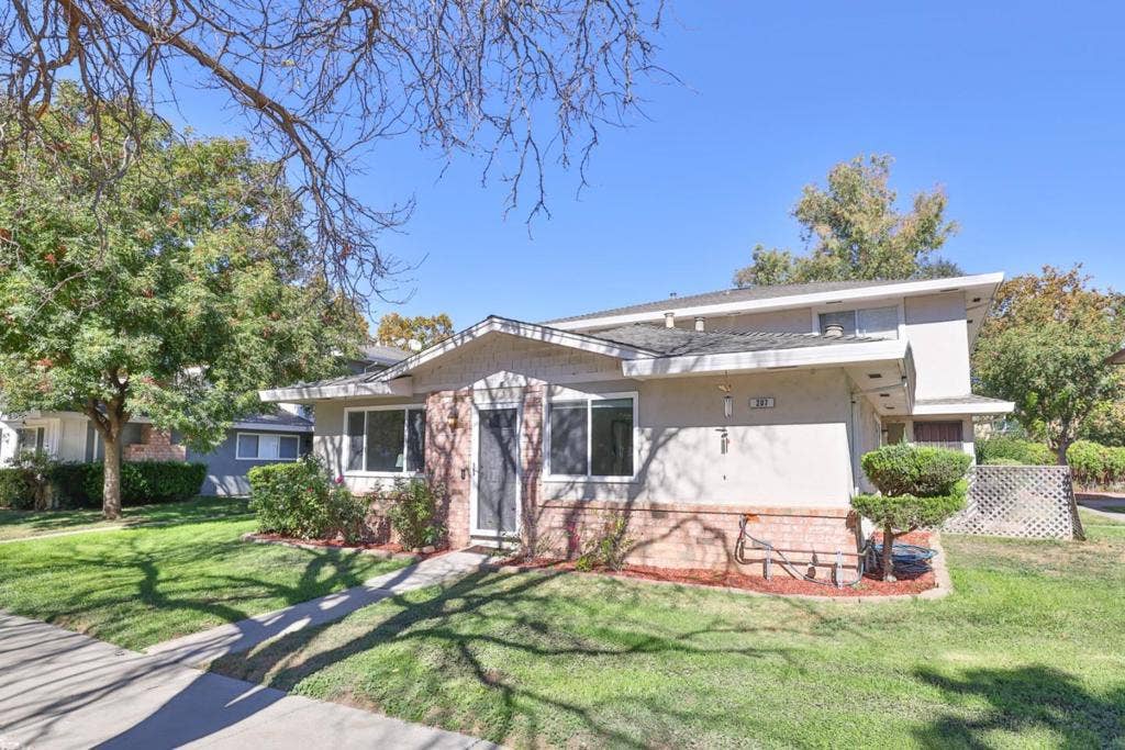 207 Coy Drive, #1, San Jose, CA 95123 207 Coy Drive, #1, San Jose, CA 95123