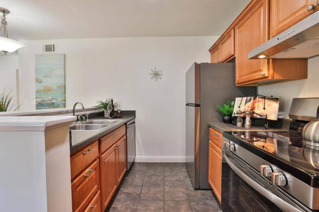 207 Coy Drive, #1, San Jose, CA 95123 207 Coy Drive, #1, San Jose, CA 95123
