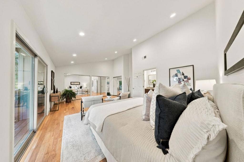 13 Gallowridge Court, San Mateo, CA 94402 13 Gallowridge Court, San Mateo, CA 94402