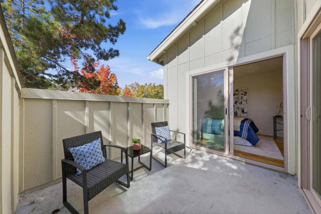 13 Gallowridge Court, San Mateo, CA 94402 13 Gallowridge Court, San Mateo, CA 94402