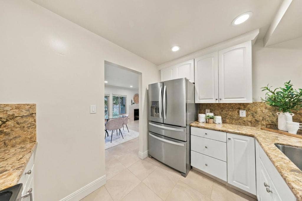 13 Gallowridge Court, San Mateo, CA 94402 13 Gallowridge Court, San Mateo, CA 94402
