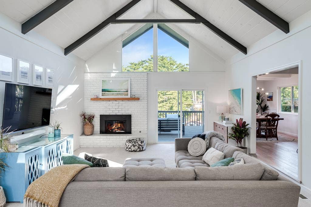 457 Townsend Drive, Aptos, CA 95003 457 Townsend Drive, Aptos, CA 95003