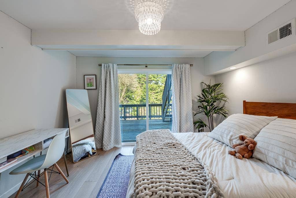 457 Townsend Drive, Aptos, CA 95003 457 Townsend Drive, Aptos, CA 95003