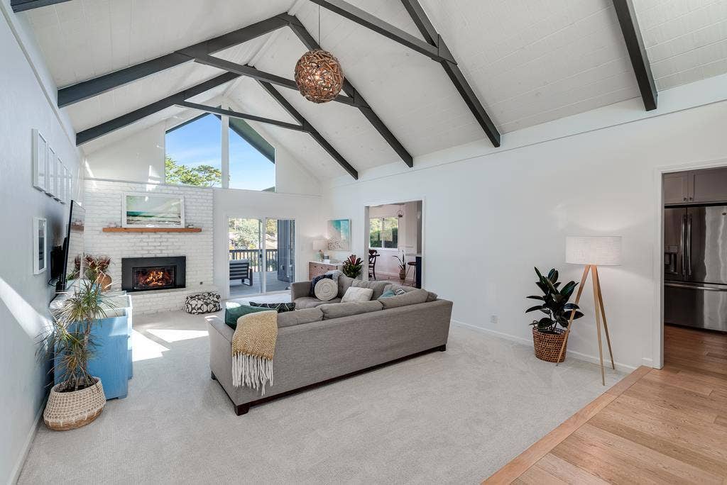 457 Townsend Drive, Aptos, CA 95003 457 Townsend Drive, Aptos, CA 95003