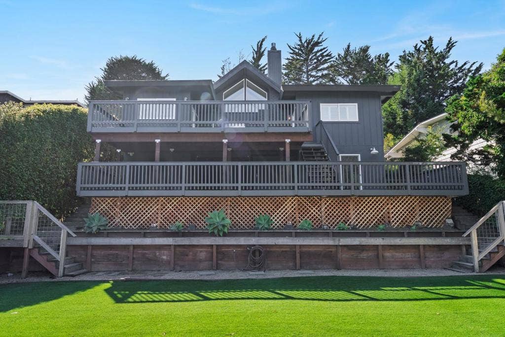 457 Townsend Drive, Aptos, CA 95003 457 Townsend Drive, Aptos, CA 95003