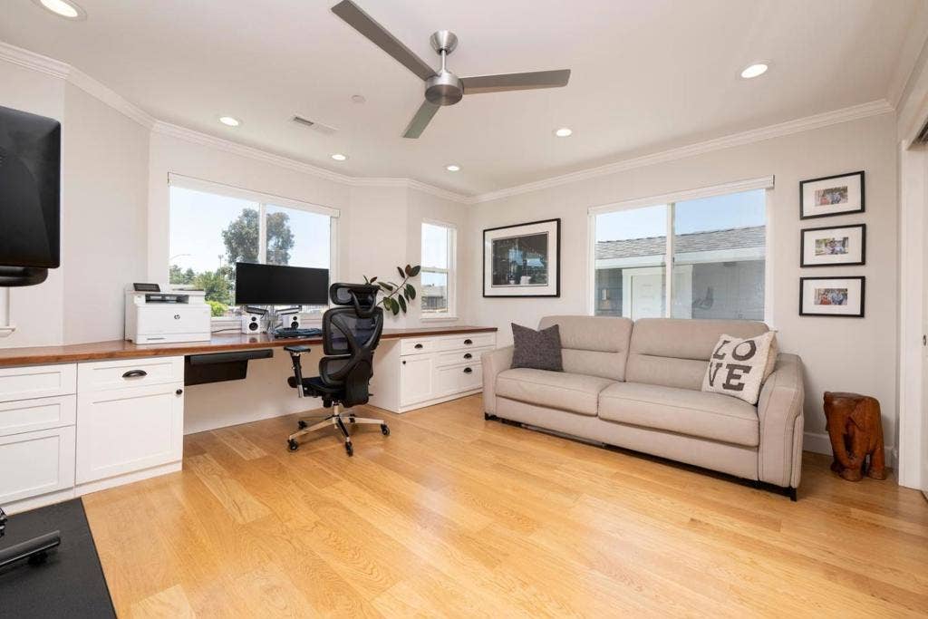 1600 ARK Street, San Mateo, CA 94403 1600 ARK Street, San Mateo, CA 94403