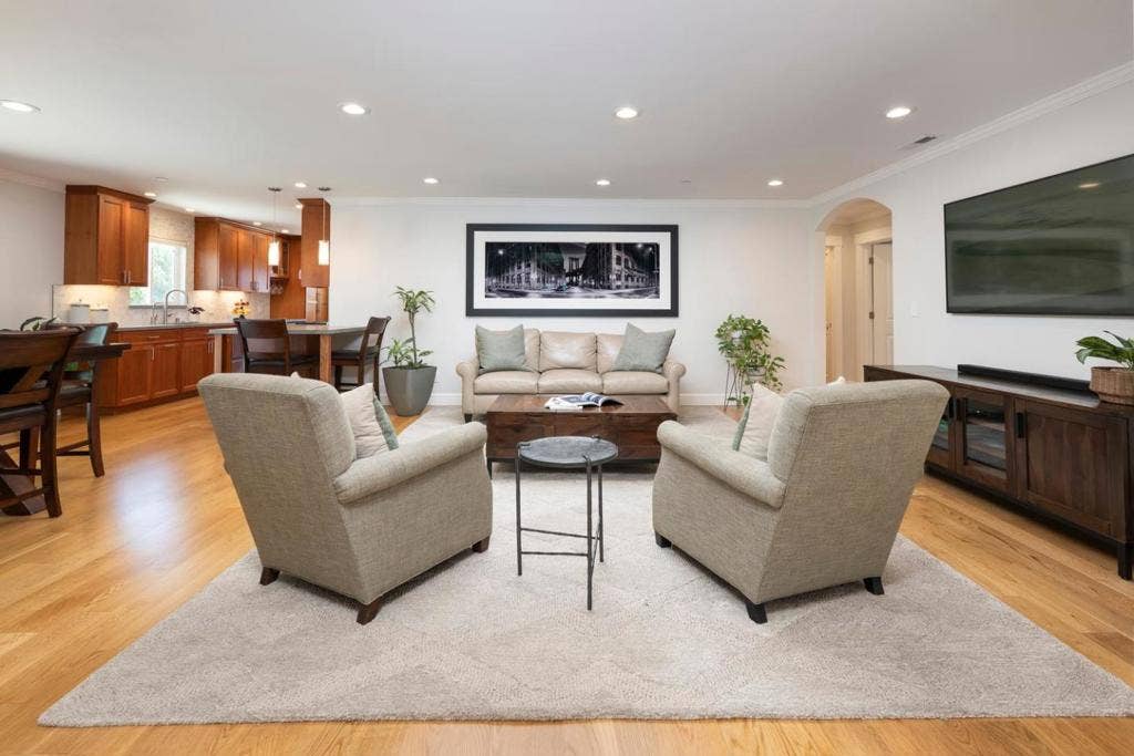 1600 ARK Street, San Mateo, CA 94403 1600 ARK Street, San Mateo, CA 94403