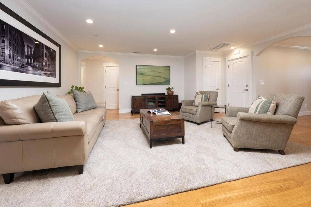 1600 ARK Street, San Mateo, CA 94403 1600 ARK Street, San Mateo, CA 94403