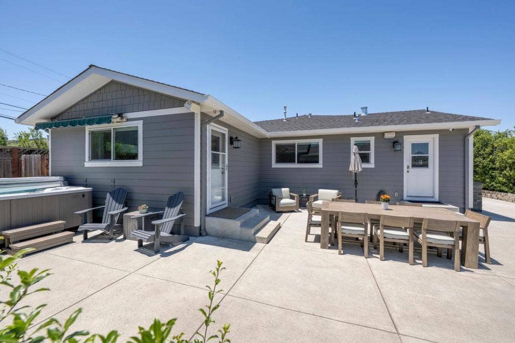1600 ARK Street, San Mateo, CA 94403 1600 ARK Street, San Mateo, CA 94403
